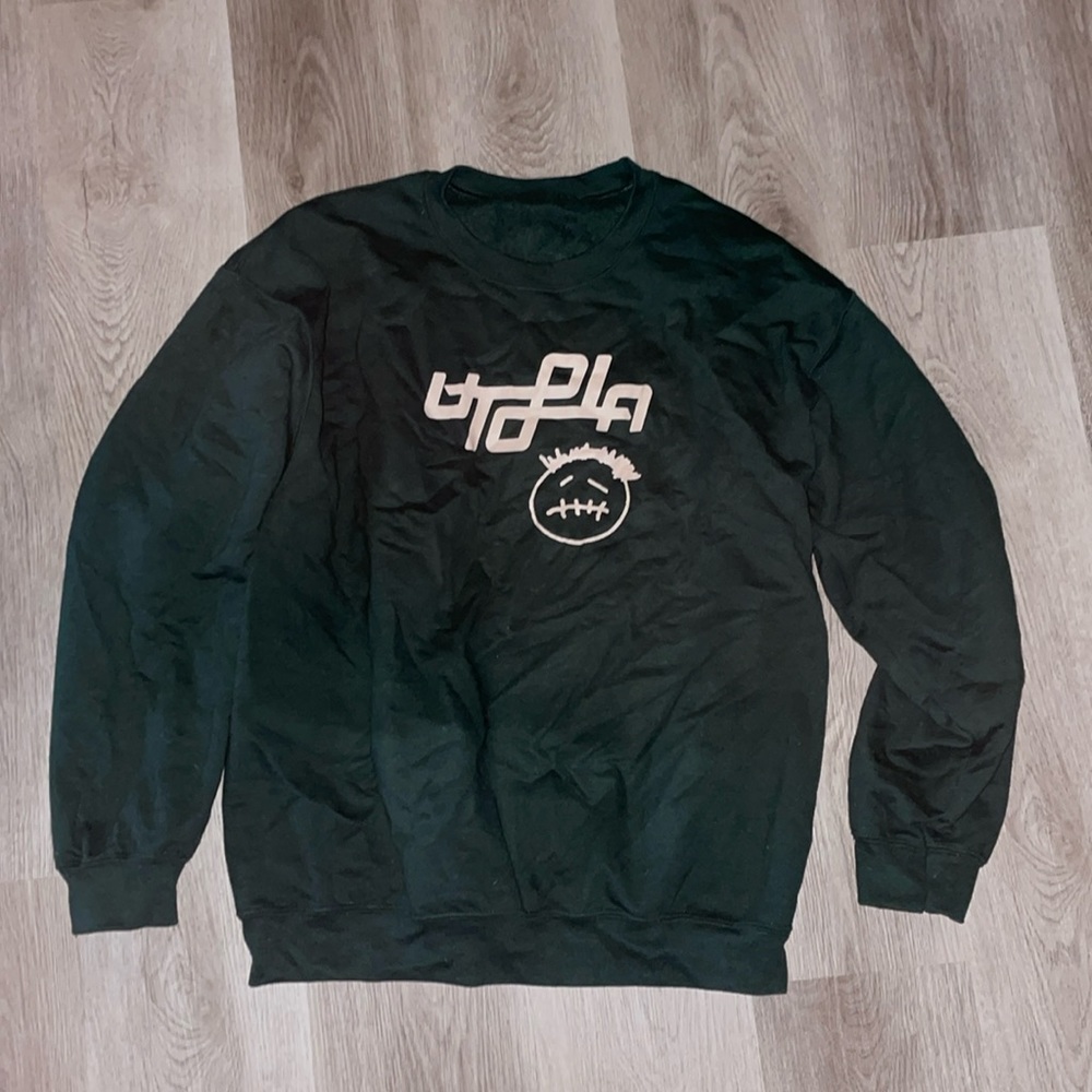 UTOPIA Crewneck